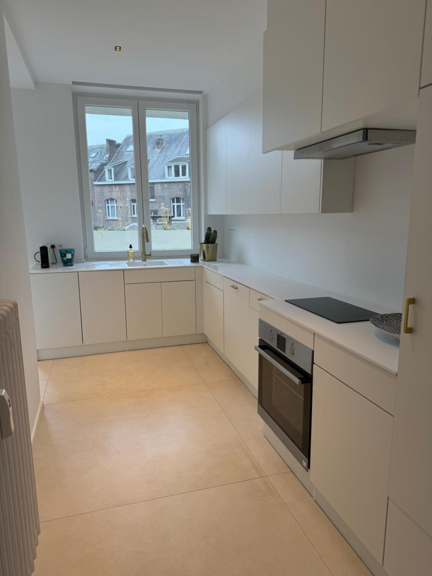 Appartement Neuf En Plein Centre ナミュール エクステリア 写真